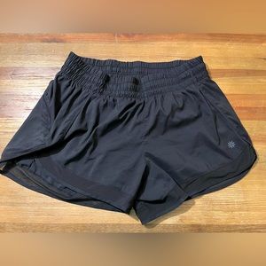 ATHLETA: mesh racer run short
